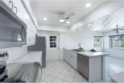 270 Southland Road, Venice, FL 34293 - Photo 11