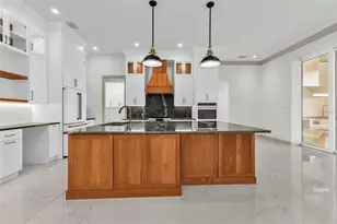 735 Santa Margerita Ln, Punta Gorda, FL 33950 - Photo 7