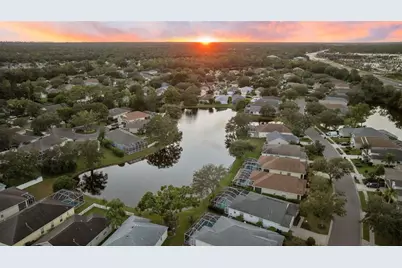 12224 Winding Woods Way, Lakewood Ranch, FL 34202 - Photo 3