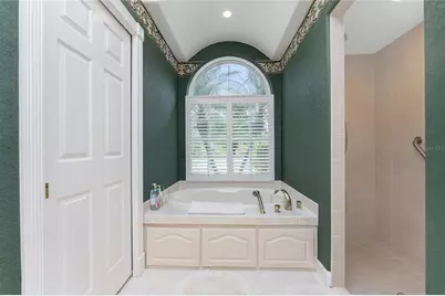 12109 SW Kingsway Circle, Lake Suzy, FL 34269 - Photo 45