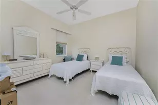 12109 SW Kingsway Cir, Lake Suzy, FL 34269 - Photo 37