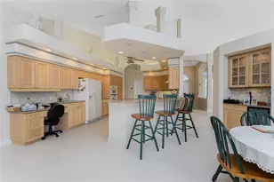 12109 SW Kingsway Cir, Lake Suzy, FL 34269 - Photo 21