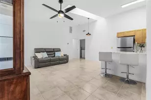 1518 SW Courtyards Ln, Cape Coral, FL 33914 - Photo 17