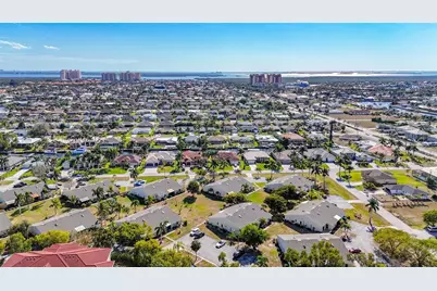 1518 SW Courtyards Lane #199, Cape Coral, FL 33914 - Photo 15