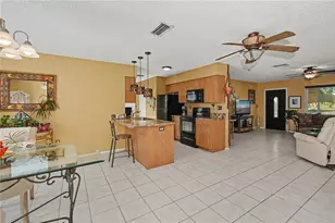 242 Annapolis Ln, Rotonda West, FL 33947 - Photo 15