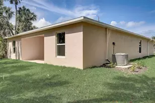 8068 N Elkcam Blvd, Citrus Springs, FL 34434 - Photo 19