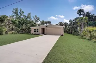8068 N Elkcam Blvd, Citrus Springs, FL 34434 - Photo 9