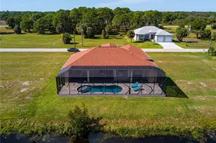 238 W Pine Valley Ln, Rotonda West, FL 33947 - Photo 33