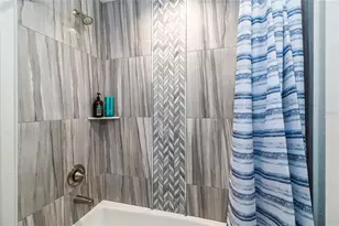 238 W Pine Valley Ln, Rotonda West, FL 33947 - Photo 21