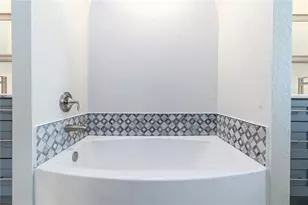 238 W Pine Valley Ln, Rotonda West, FL 33947 - Photo 15