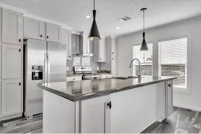 3162 Mercury Lane, North Fort Myers, FL 33903 - Photo 9