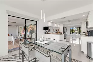 11903 SW Kingsway Cir, Lake Suzy, FL 34269 - Photo 13