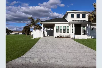 112 Leland Street SE, Port Charlotte, FL 33952 - Photo 3