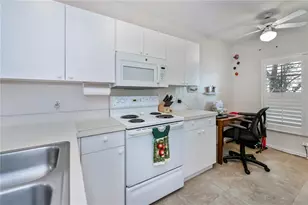 19335 Water Oak Drive, Port Charlotte, FL 33948 - Photo 17