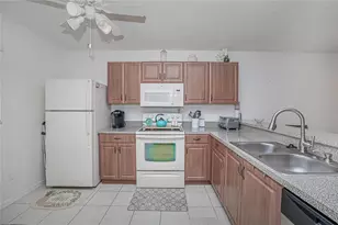 175 Kings Hwy, Punta Gorda, FL 33983 - Photo 3