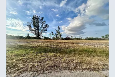 1430 NW 24th Place, Cape Coral, FL 33993 - Photo 3