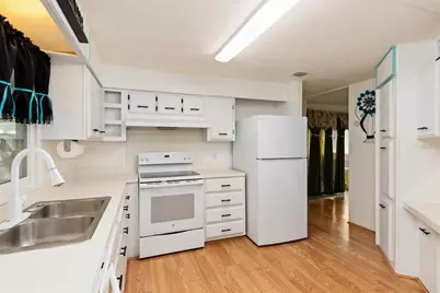 3301 Goldfinch Lane, Englewood, FL 34224 - Photo 5