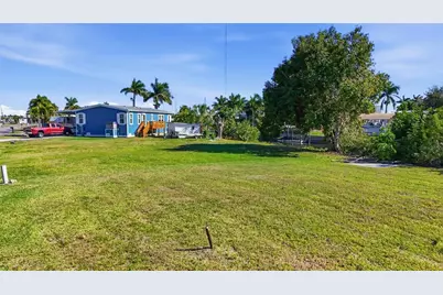 751 Coral Drive, Punta Gorda, FL 33950 - Photo 7