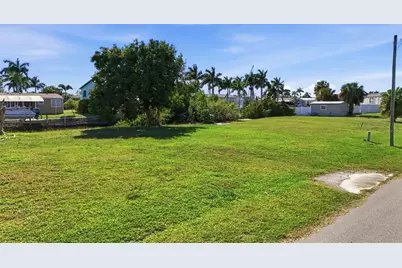 751 Coral Drive, Punta Gorda, FL 33950 - Photo 5