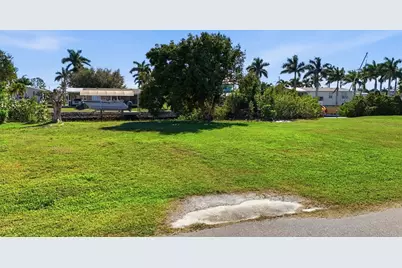 751 Coral Drive, Punta Gorda, FL 33950 - Photo 3