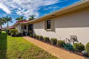 11365 SW Essex Dr, Lake Suzy, FL 34269 - Photo 5