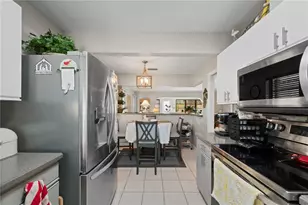 11365 SW Essex Dr, Lake Suzy, FL 34269 - Photo 23