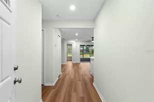 26922 White Plains Way, Leesburg, FL 34748 - Photo 7