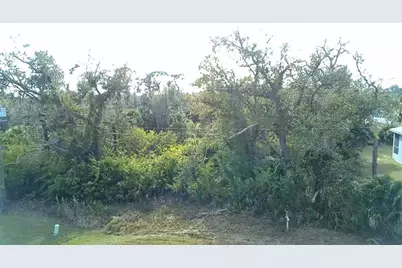 102 Sunny Way, Rotonda West, FL 33947 - Photo 3