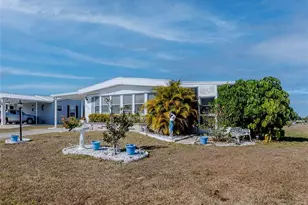 2720 Grebe Ln, Englewood, FL 34224 - Photo 3