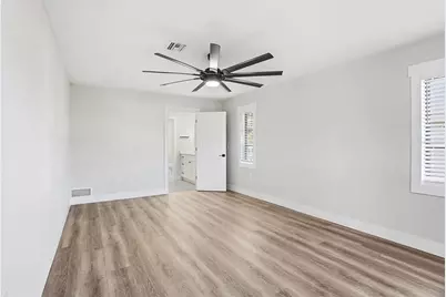 1773 Coconut Drive, Venice, FL 34293 - Photo 13