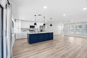 1773 Coconut Dr, Venice, FL 34293 - Photo 11