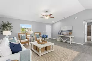 4279 Hograth St, Port Charlotte, FL 33981 - Photo 7