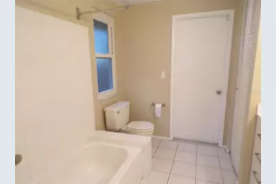 22577 Laika Avenue, Port Charlotte, FL 33952 - Photo 9