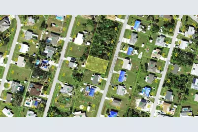 646 W Tarpon Boulevard NW, Port Charlotte, FL 33952 - Photo 1