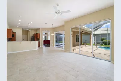 857 Macaw Circle, Venice, FL 34285 - Photo 11