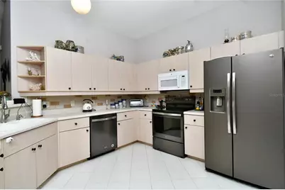 550 E Islamorada Boulevard, Punta Gorda, FL 33955 - Photo 9