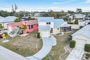 3110 Magdalina Dr, Punta Gorda, FL 33950 - Photo 21