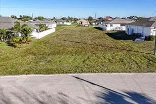 1317 NW 9th Terrace, Cape Coral, FL 33993 - Photo 17