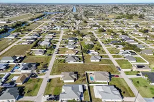 1317 NW 9th Terrace, Cape Coral, FL 33993 - Photo 27