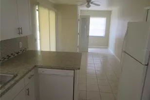 979 Roseway Terrace NW, Port Charlotte, FL 33948 - Photo 5