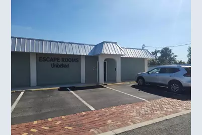 401 E Olympia Avenue #2, Punta Gorda, FL 33950 - Photo 1