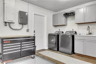 6723 Avenue C, Sarasota, FL 34231 - Photo 49