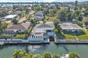 6723 Avenue C, Sarasota, FL 34231 - Photo 3
