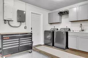 6723 Avenue C, Sarasota, FL 34231 - Photo 67