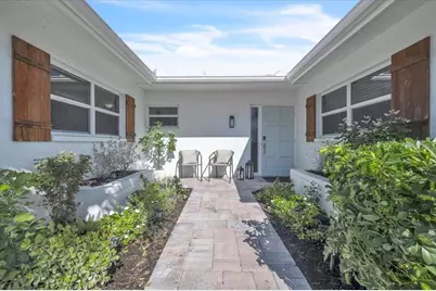 6723 Avenue C, Sarasota, FL 34231 - Photo 9