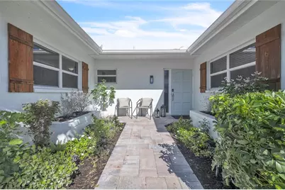 6723 Avenue C, Sarasota, FL 34231 - Photo 5