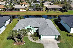 77 Medalist Rd, Rotonda West, FL 33947 - Photo 5