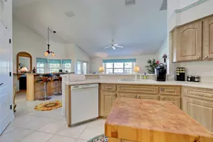 77 Medalist Rd, Rotonda West, FL 33947 - Photo 31