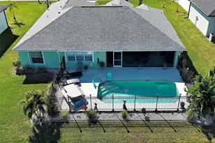 77 Medalist Rd, Rotonda West, FL 33947 - Photo 3