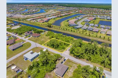 7501 Terry Avenue N, Lehigh Acres, FL 33971 - Photo 5